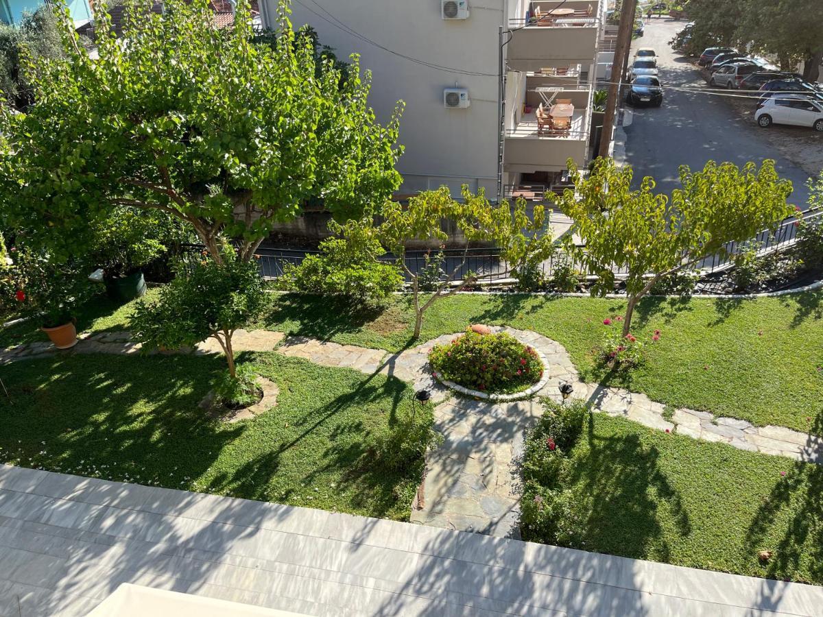 Villa Chita'S House Paralia Vrachou Exterior foto